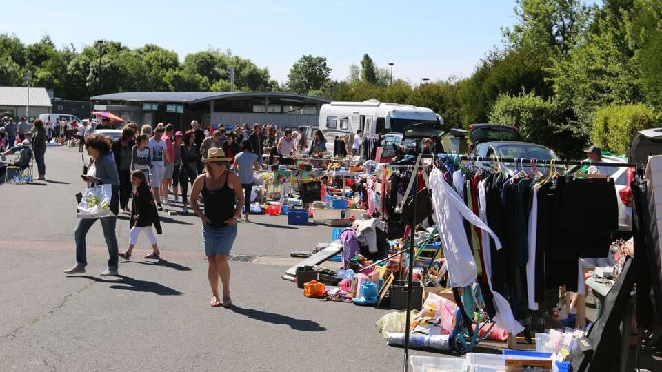 vide-grenier-lebisey