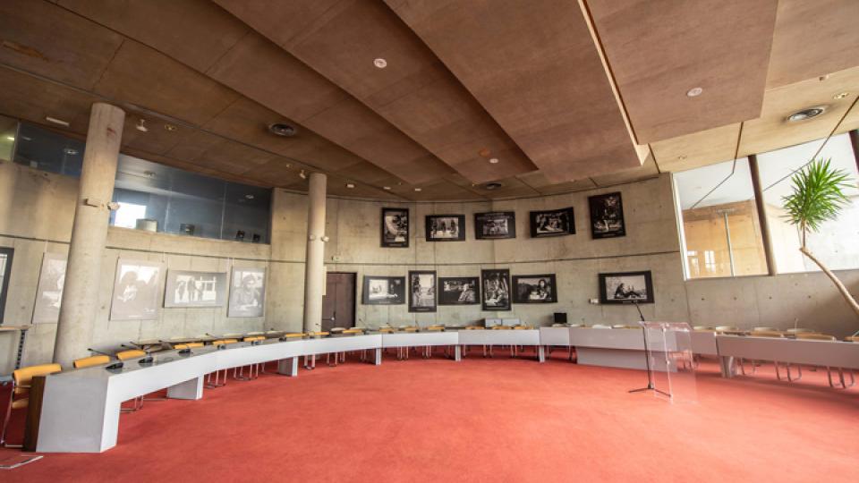 salle du conseil municipal d'hérouville