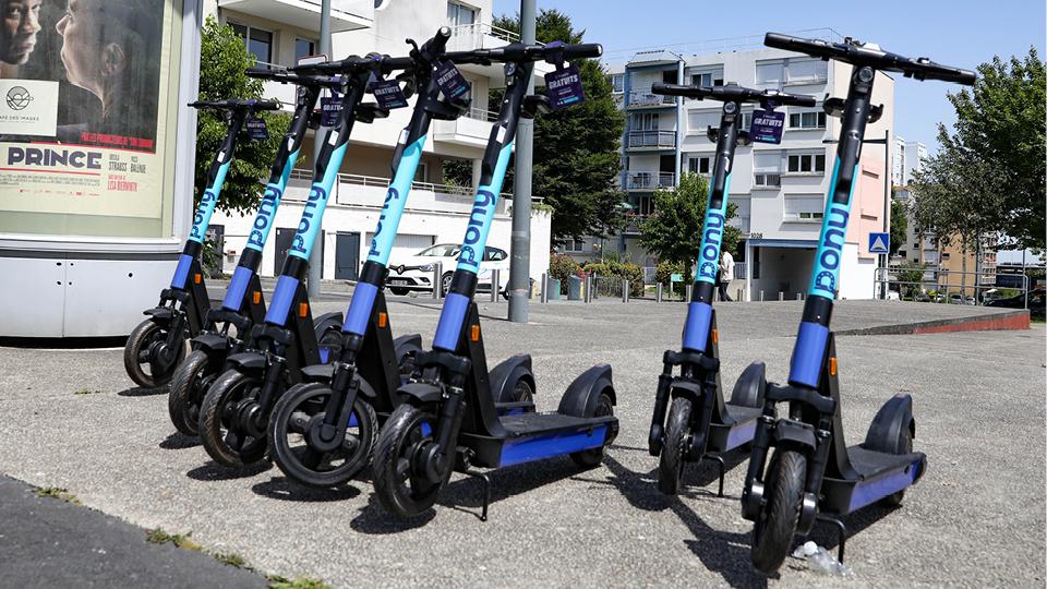 La Ville D Herouville Saint Clair Change D Operateur Pour La Mise A Disposition De Trottinettes Electriques En Libre Service Herouville Saint Clair