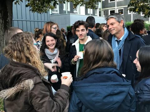 emploi-jeunes-maire
