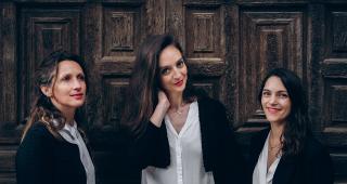 trio circé photo de groupe